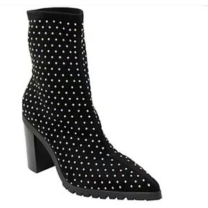NWT Charles David Boots Black Studded Ankle Boots size 8.5